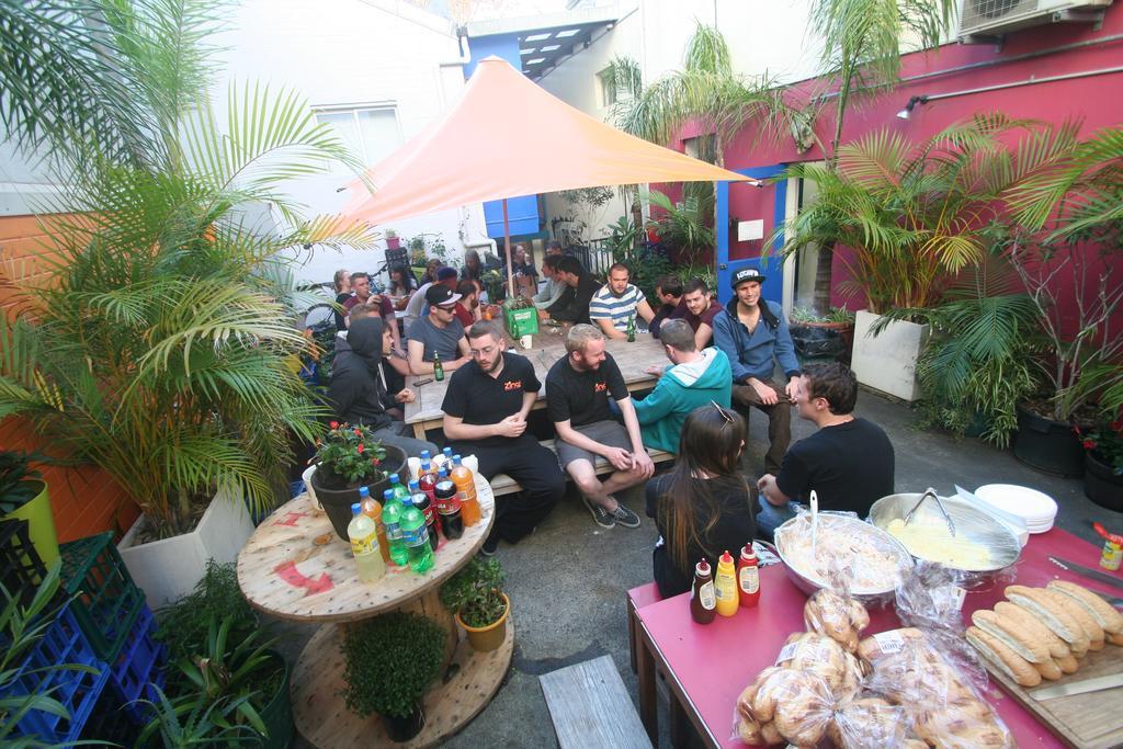 Zing Backpackers Hostel Sydney Exterior photo