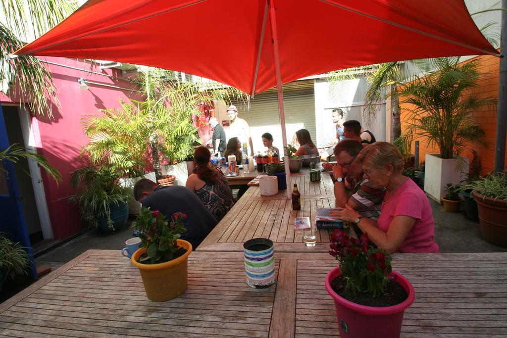 Zing Backpackers Hostel Sydney Exterior photo